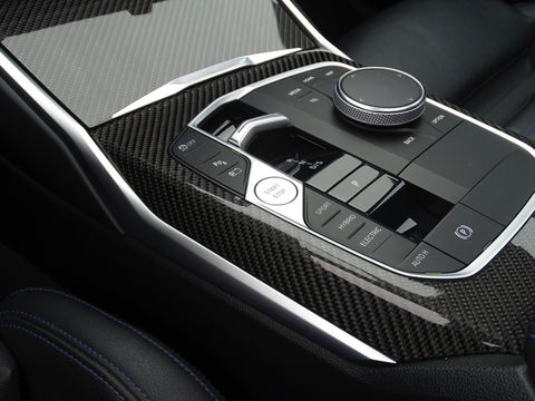 BMW 3-serie 330e 292PK M-Sport / Frozen Grey / Carbon / Harman Kardon / Head