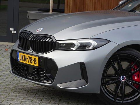 BMW 3-serie 330e 292PK M-Sport / Frozen Grey / Carbon / Harman Kardon / Head