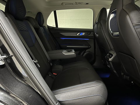 Lynk & Co 01 1.5 Plug-in Black Edition Sfeerver. 360° NAP