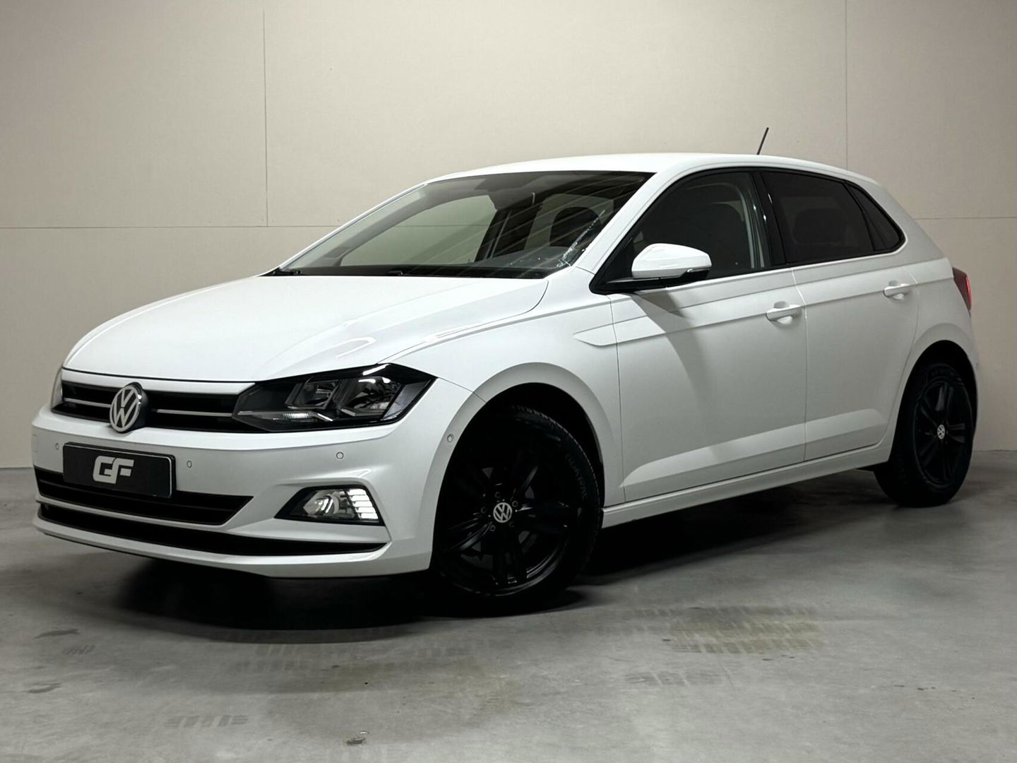 Volkswagen Polo 1.0 TSI R-line 15" DSG Carplay ACC PDC NAP