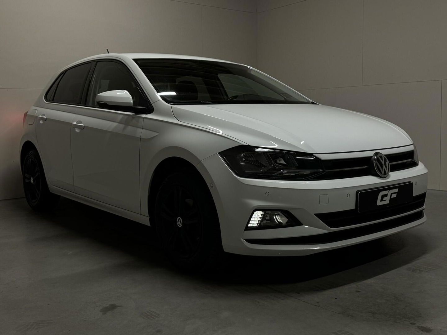 Volkswagen Polo 1.0 TSI R-line 15" DSG Carplay ACC PDC NAP