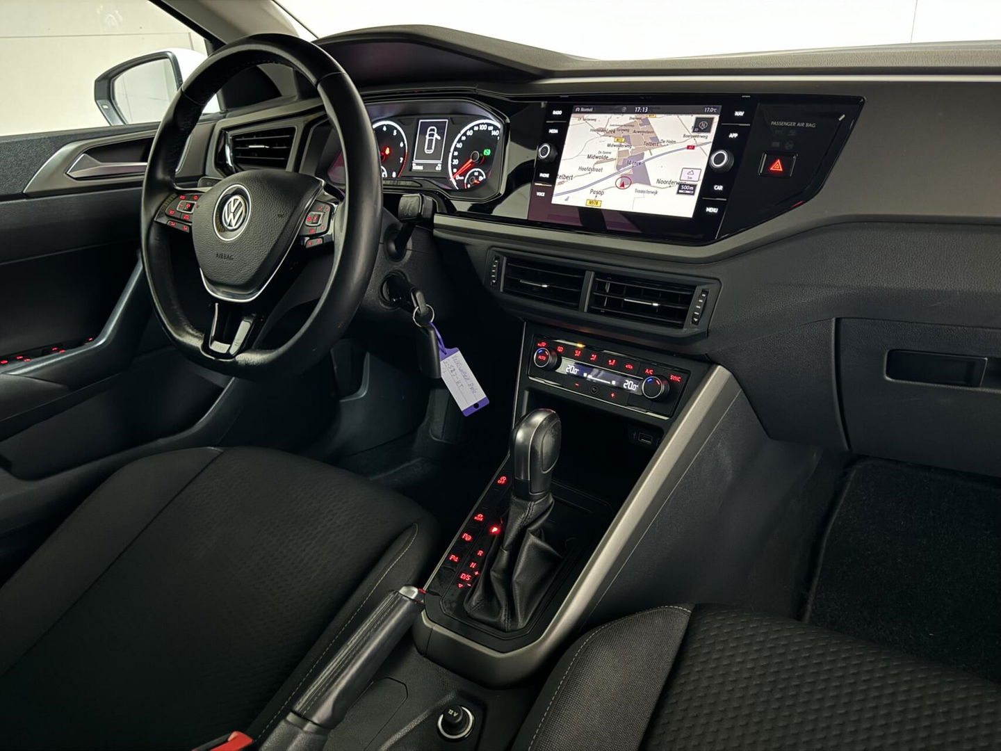 Volkswagen Polo 1.0 TSI R-line 15" DSG Carplay ACC PDC NAP