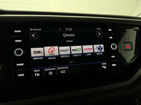 Volkswagen Polo 1.0 TSI R-line 15" DSG Carplay ACC PDC NAP