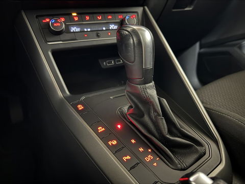 Volkswagen Polo 1.0 TSI R-line 15" DSG Carplay ACC PDC NAP