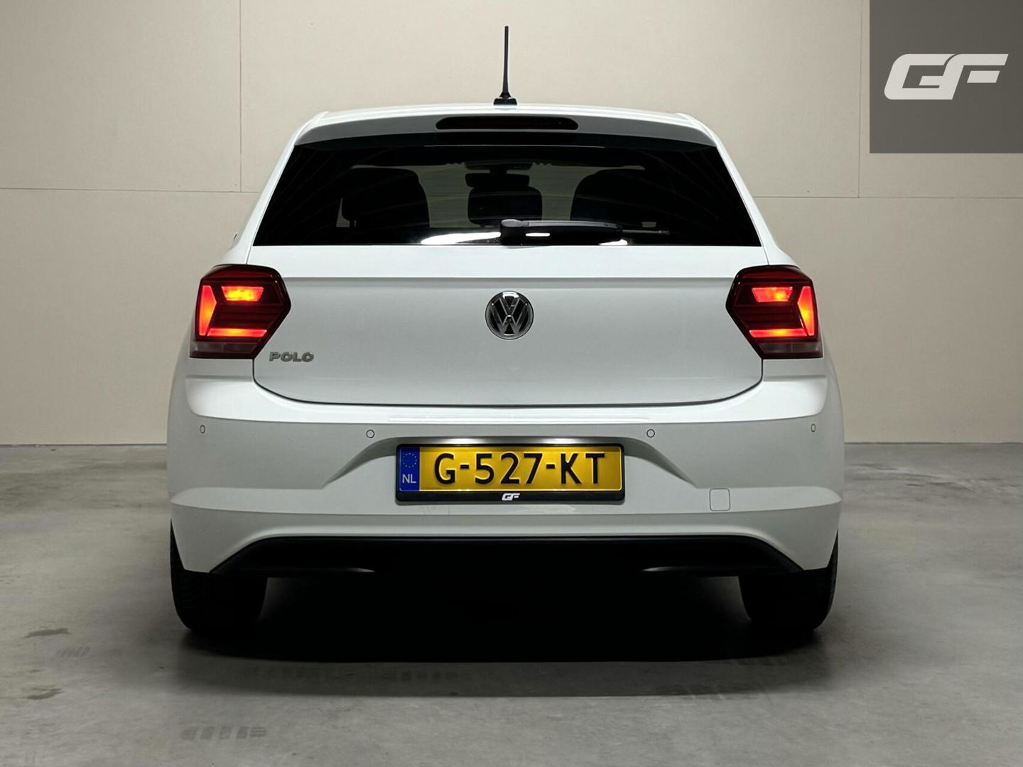 Volkswagen Polo 1.0 TSI R-line 15" DSG Carplay ACC PDC NAP