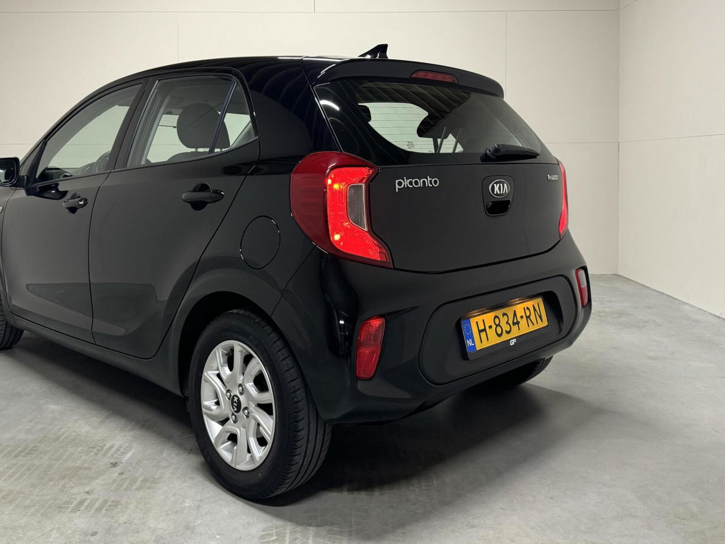 Kia Picanto 1.0 MPi DynamicPlusLine Carplay Camera Cruise NAP