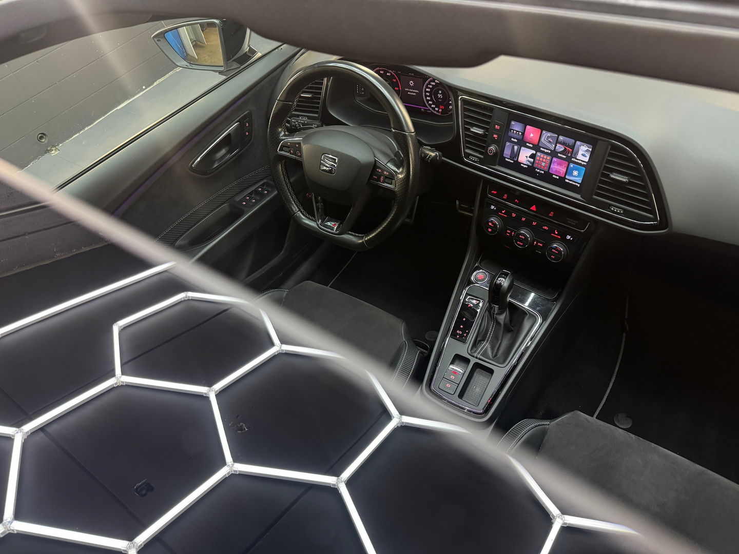 SEAT Leon 2.0 TSI CUPRA Pano|Keyless|Beats|Sfeer|Kuip|Camera