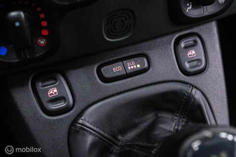 Fiat Panda 0.9 TwinAir 4x4 Climbing |Electronic diff lock | NAP NL auto | Airco |