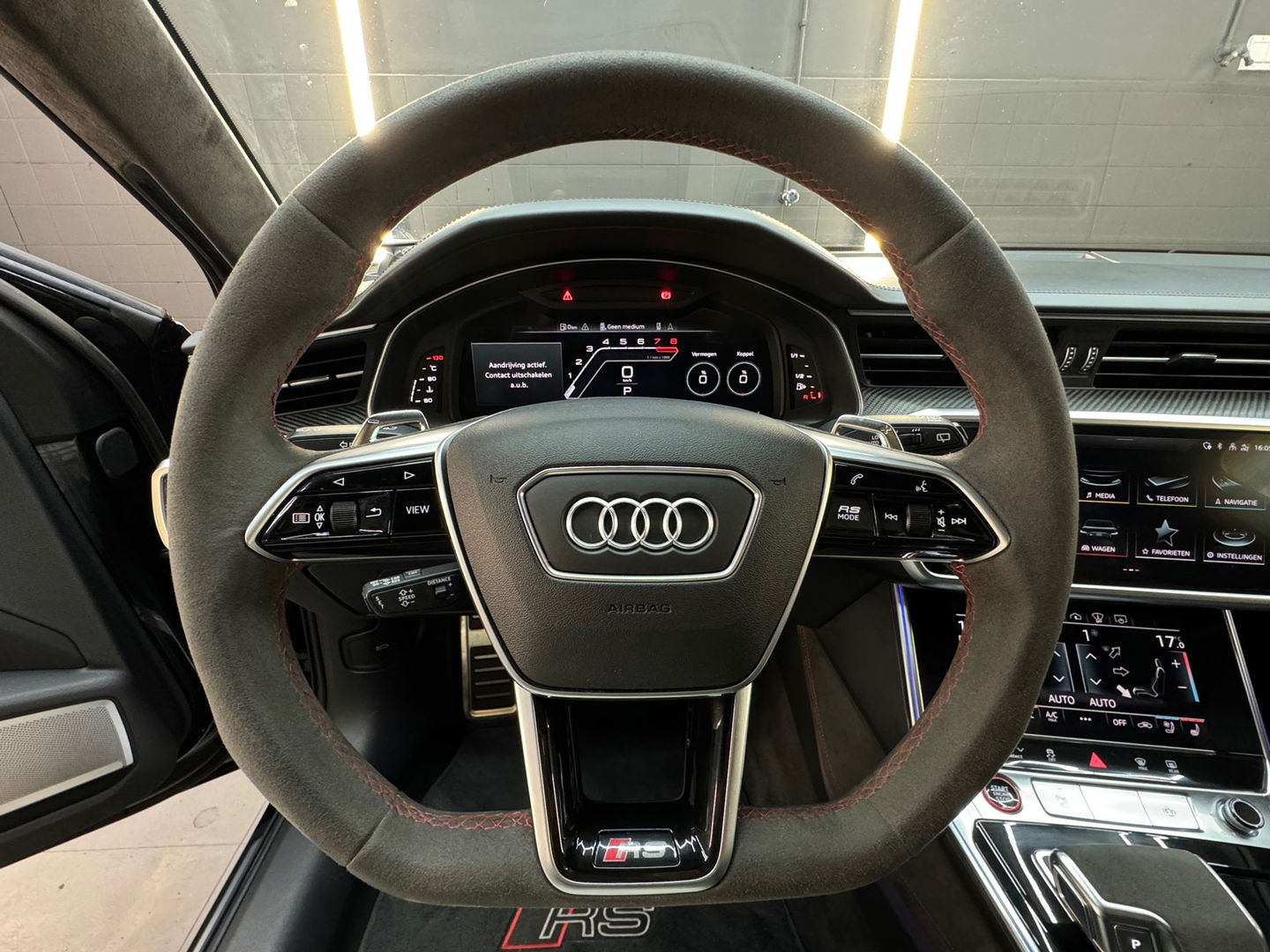 Audi RS6 4.0 TFSI quattro Pano|Dynamic+|Ceramic|B&O 3D|Carbon