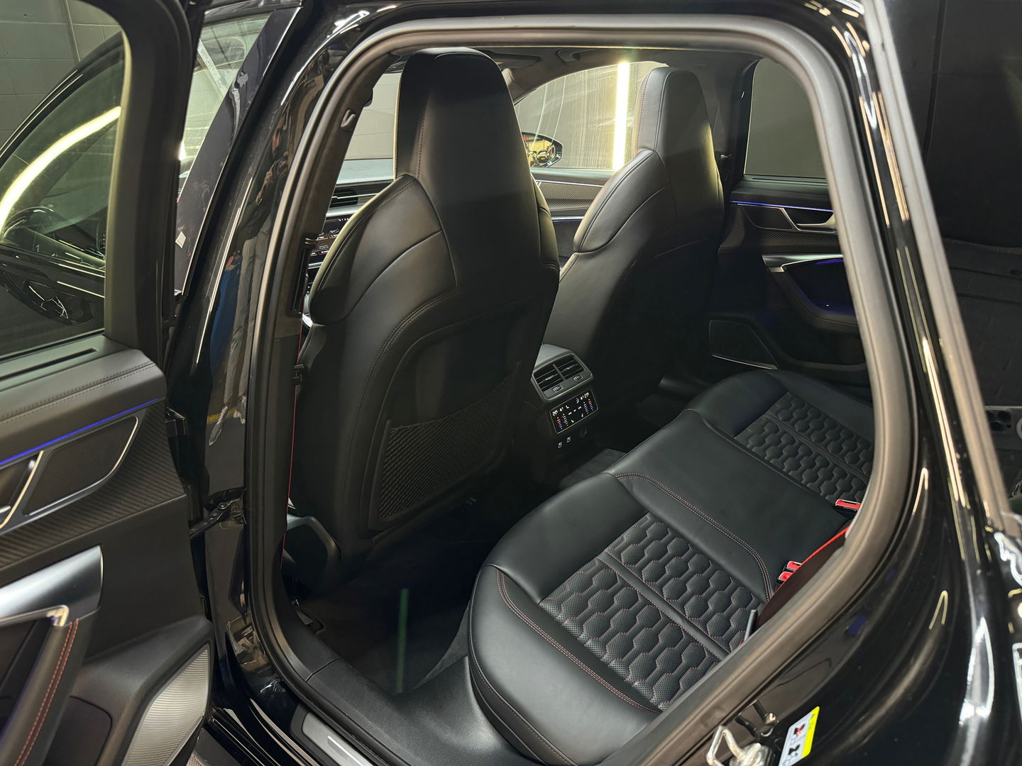 Audi RS6 4.0 TFSI quattro Pano|Dynamic+|Ceramic|B&O 3D|Carbon