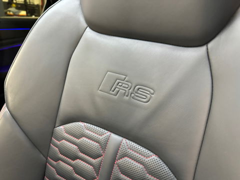 Audi RS6 4.0 TFSI quattro Pano|Dynamic+|Ceramic|B&O 3D|Carbon