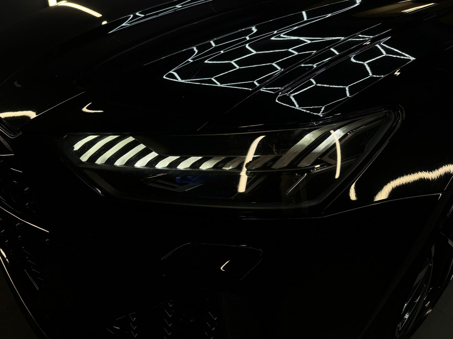 Audi RS6 4.0 TFSI quattro Pano|Dynamic+|Ceramic|B&O 3D|Carbon