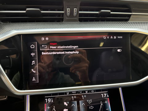 Audi RS6 4.0 TFSI quattro Pano|Dynamic+|Ceramic|B&O 3D|Carbon