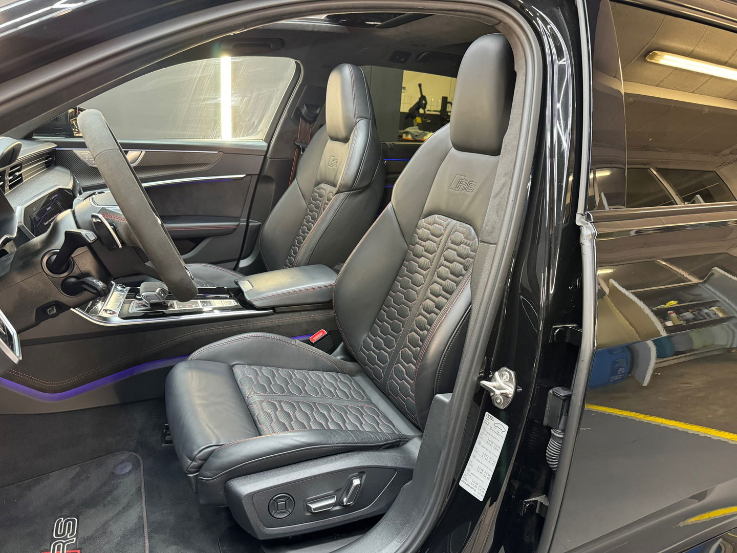 Audi RS6 4.0 TFSI quattro Pano|Dynamic+|Ceramic|B&O 3D|Carbon