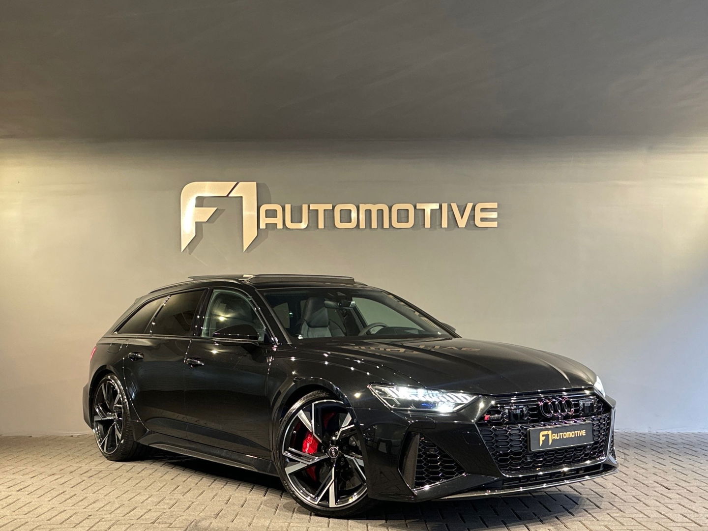 Audi RS6 4.0 TFSI quattro Pano|Dynamic+|Ceramic|B&O 3D|Carbon