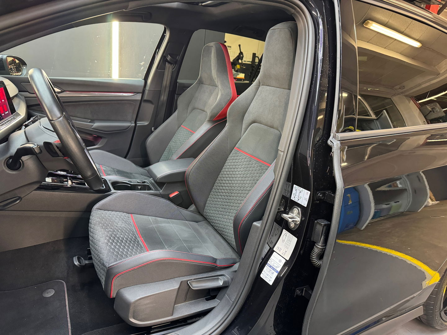 Volkswagen Golf 2.0 TSI GTI Clubsport Pano|HuD|H/K|Keyles|IQ