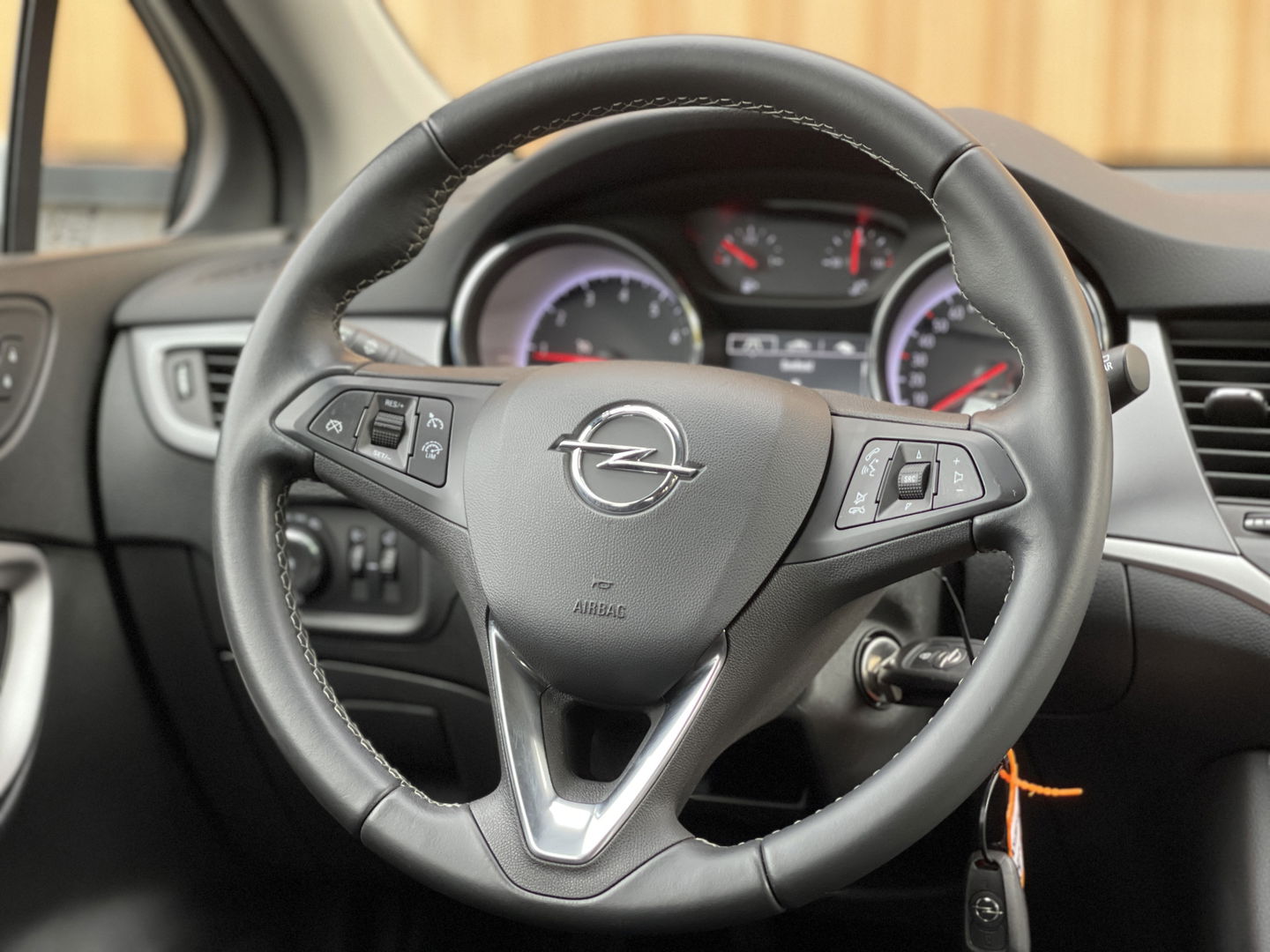 Opel Astra Sports Tourer 1.2 Edition | Cruise Control | Parkeersensoren Achter | Apple Carplay/Android Auto | DAB | Navigatie |