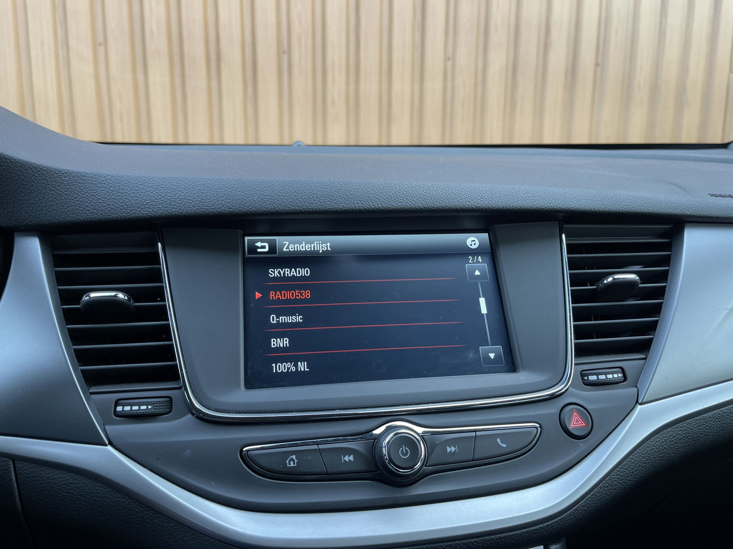 Opel Astra Sports Tourer 1.2 Edition | Cruise Control | Parkeersensoren Achter | Apple Carplay/Android Auto | DAB | Navigatie |