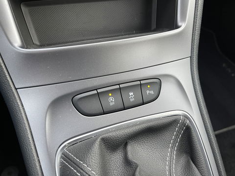 Opel Astra Sports Tourer 1.2 Edition | Cruise Control | Parkeersensoren Achter | Apple Carplay/Android Auto | DAB | Navigatie |