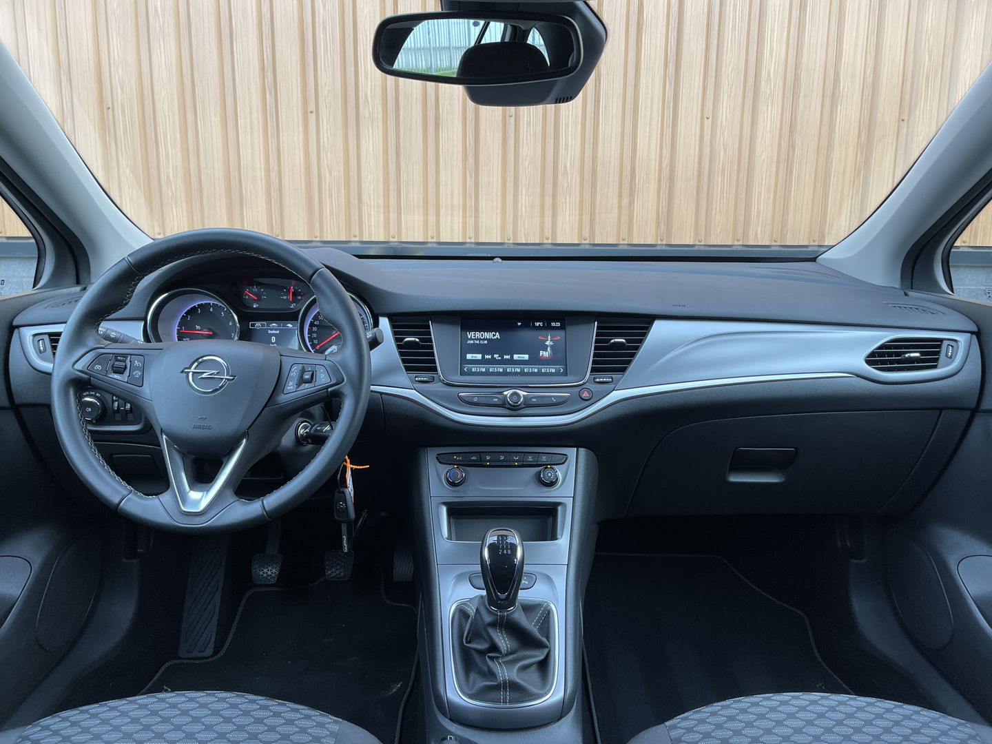 Opel Astra Sports Tourer 1.2 Edition | Cruise Control | Parkeersensoren Achter | Apple Carplay/Android Auto | DAB | Navigatie |