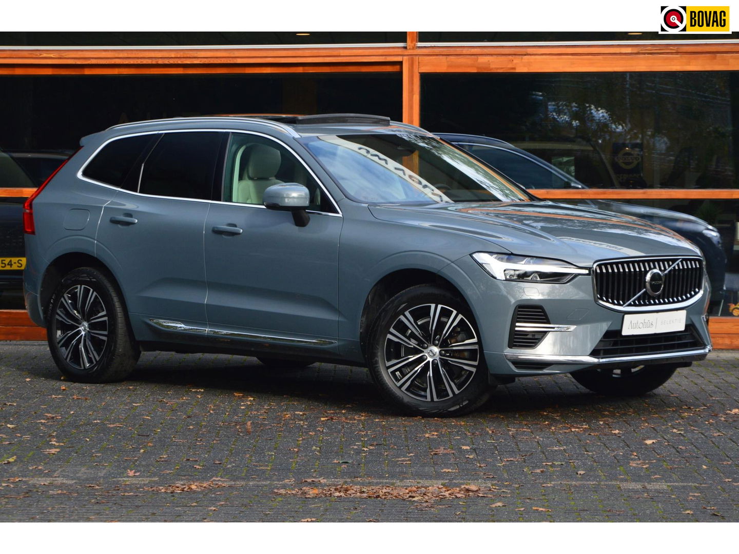 Volvo XC60 T6 Hybride AWD Inscription Long Range | Stuur + Stoel Verwarming | Camera | Panoramadak | Harman Kardon |