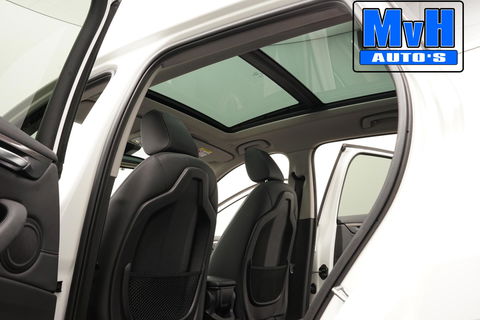 BMW X1 xDrive20i High Executive|PARELMOER|PANO|TREKH|LUXE|NAP