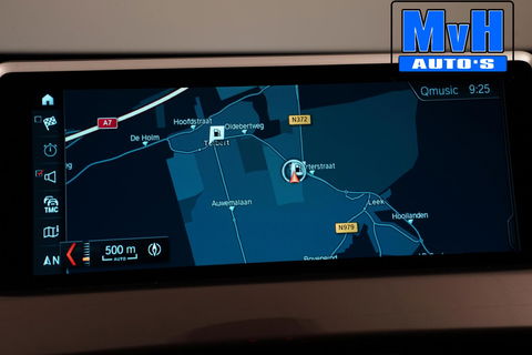 BMW X1 xDrive20i High Executive|PARELMOER|PANO|TREKH|LUXE|NAP