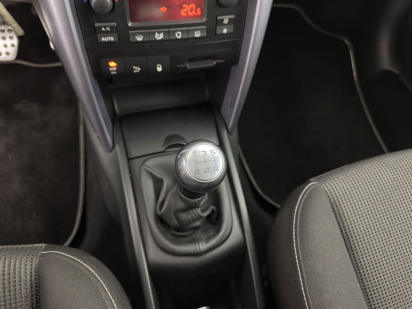 Peugeot 207 CC 1.6 VTi Pack Sport *HEATED-SPORTSEATS | ECC | RADIO/CD-MP3 | AIRSCARF | 17''ALU*