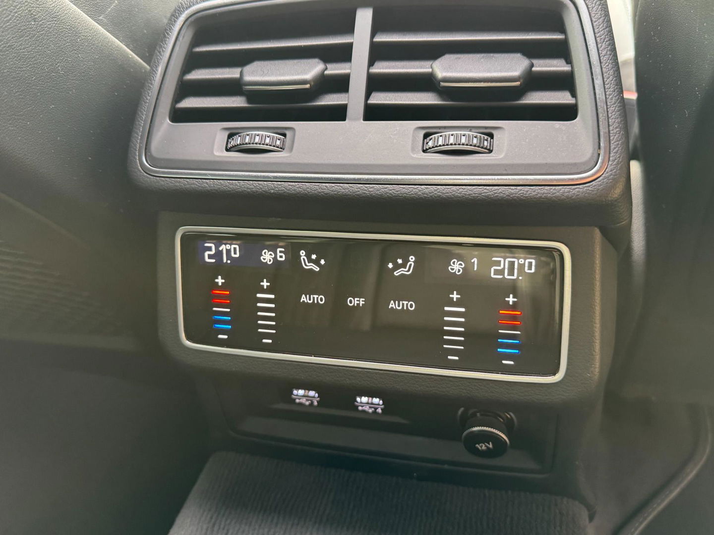 Audi A6 LIMOUSINE 55 TFSI quattro Maxton Pano Stoelkoeling Massage