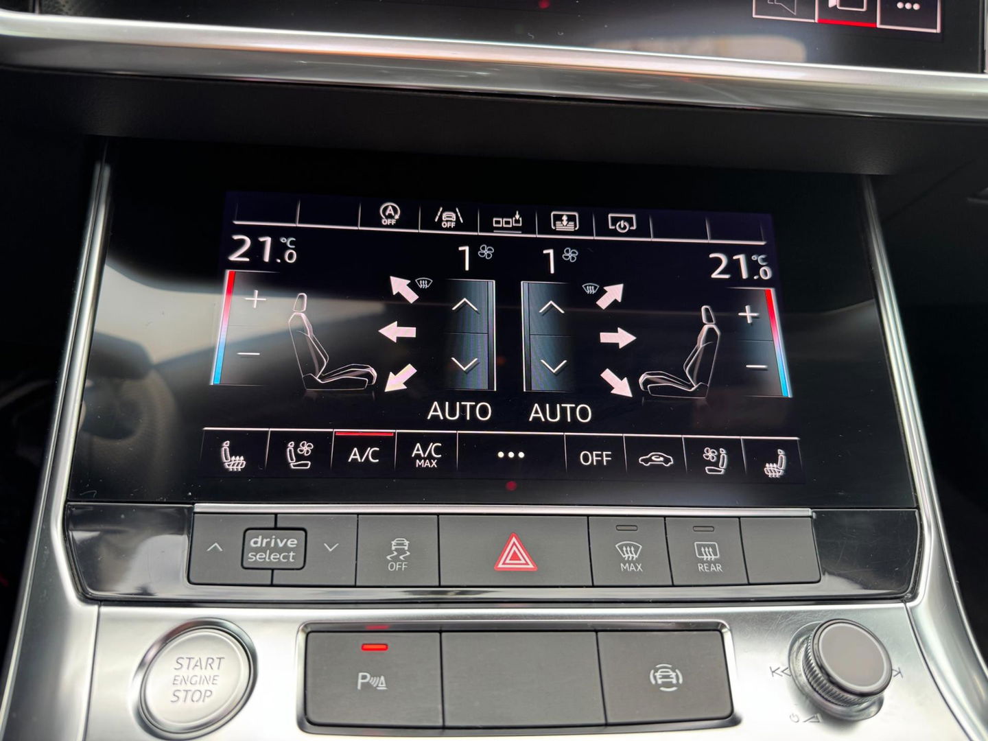 Audi A6 LIMOUSINE 55 TFSI quattro Maxton Pano Stoelkoeling Massage