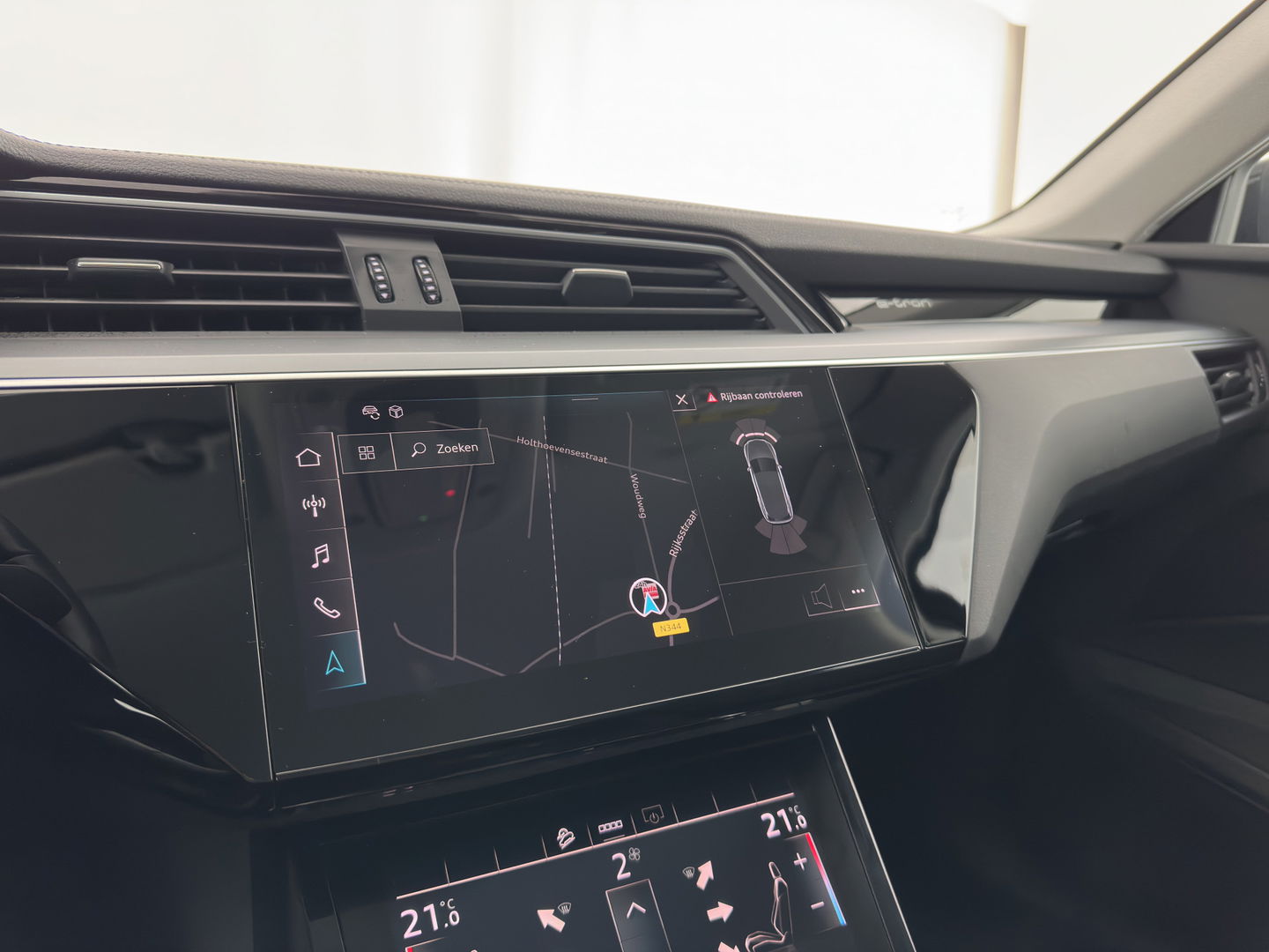 Audi e-tron 50 quattro edition 71 kWh {SOH-100%} [ 3-Fase ] Aut. *FULL-LED | DIGI-COCKPIT | NAVI-FULLMAP | COMFORT-SEATS | KEYLESS | AUDI-SOUND | PRIVACY-GLASS | SHIFT-PADDLES | ECC | PDC | CRUISE | 19''ALU*