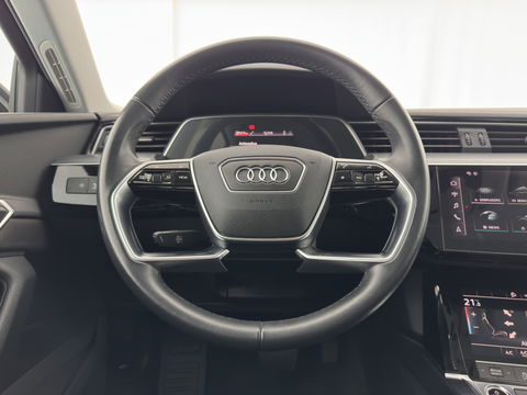 Audi e-tron 50 quattro edition 71 kWh {SOH-100%} [ 3-Fase ] Aut. *FULL-LED | DIGI-COCKPIT | NAVI-FULLMAP | COMFORT-SEATS | KEYLESS | AUDI-SOUND | PRIVACY-GLASS | SHIFT-PADDLES | ECC | PDC | CRUISE | 19''ALU*