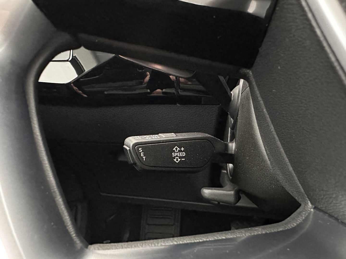 Audi e-tron 50 quattro edition 71 kWh {SOH-100%} [ 3-Fase ] Aut. *FULL-LED | DIGI-COCKPIT | NAVI-FULLMAP | COMFORT-SEATS | KEYLESS | AUDI-SOUND | PRIVACY-GLASS | SHIFT-PADDLES | ECC | PDC | CRUISE | 19''ALU*