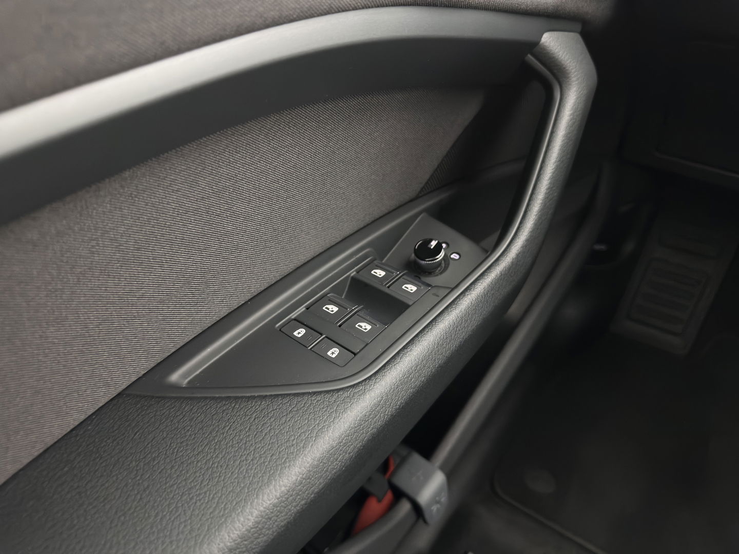 Audi e-tron 50 quattro edition 71 kWh {SOH-100%} [ 3-Fase ] Aut. *FULL-LED | DIGI-COCKPIT | NAVI-FULLMAP | COMFORT-SEATS | KEYLESS | AUDI-SOUND | PRIVACY-GLASS | SHIFT-PADDLES | ECC | PDC | CRUISE | 19''ALU*