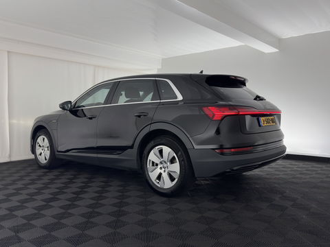 Audi e-tron 50 quattro edition 71 kWh {SOH-100%} [ 3-Fase ] Aut. *FULL-LED | DIGI-COCKPIT | NAVI-FULLMAP | COMFORT-SEATS | KEYLESS | AUDI-SOUND | PRIVACY-GLASS | SHIFT-PADDLES | ECC | PDC | CRUISE | 19''ALU*
