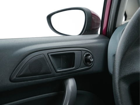 Ford Fiesta 1.4 Trend *NAVI-FULLMAP | HEATED-COMFORTSEATS | AIRCO | CARPLAY | 15''ALU*