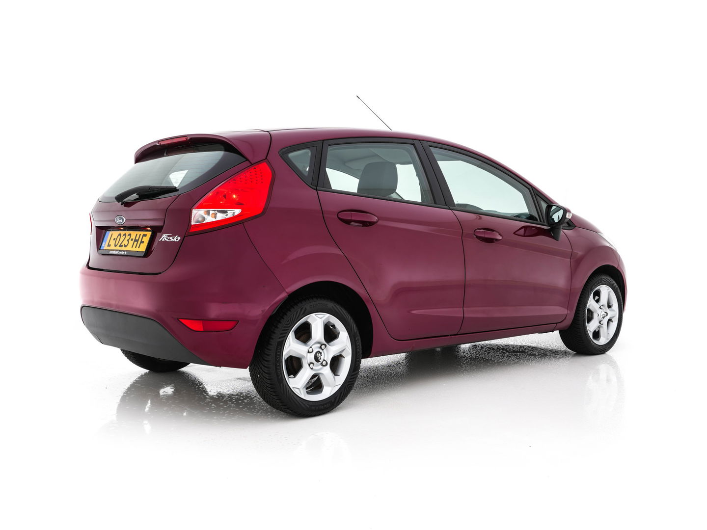 Ford Fiesta 1.4 Trend *NAVI-FULLMAP | HEATED-COMFORTSEATS | AIRCO | CARPLAY | 15''ALU*