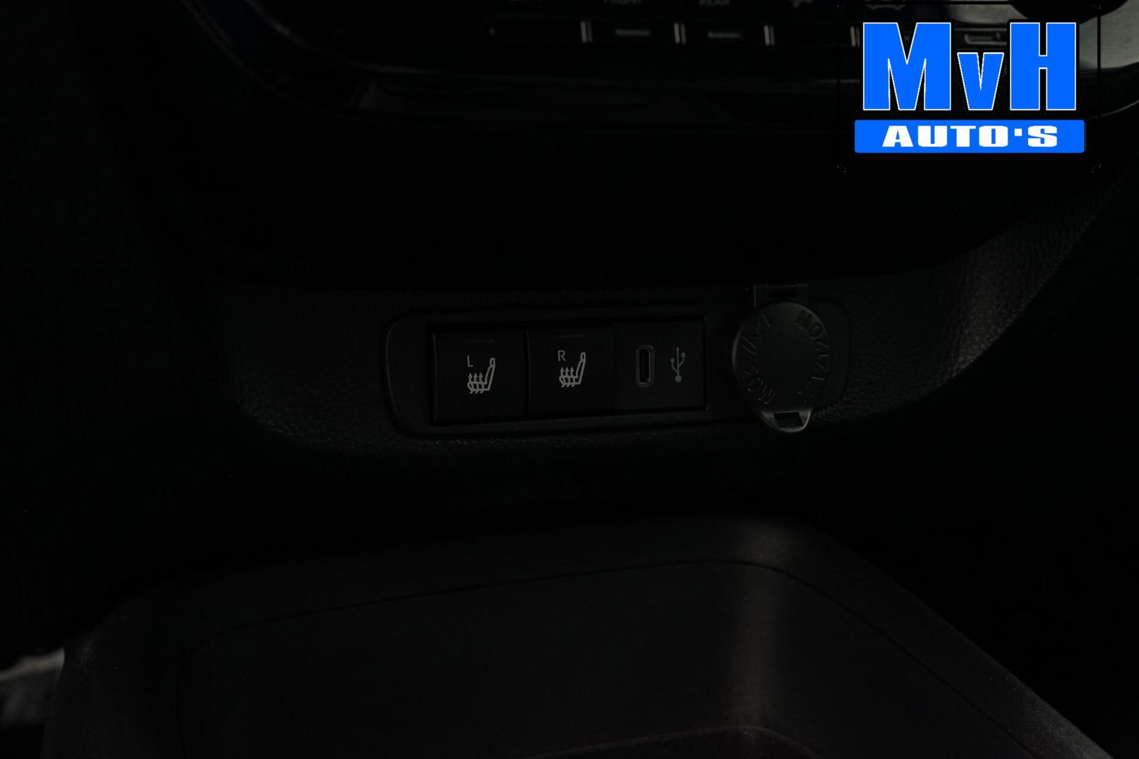 Toyota Aygo X 1.0 VVT-i MT Pulse|STOELVERWARMING|LED|DRCC|CLIMA