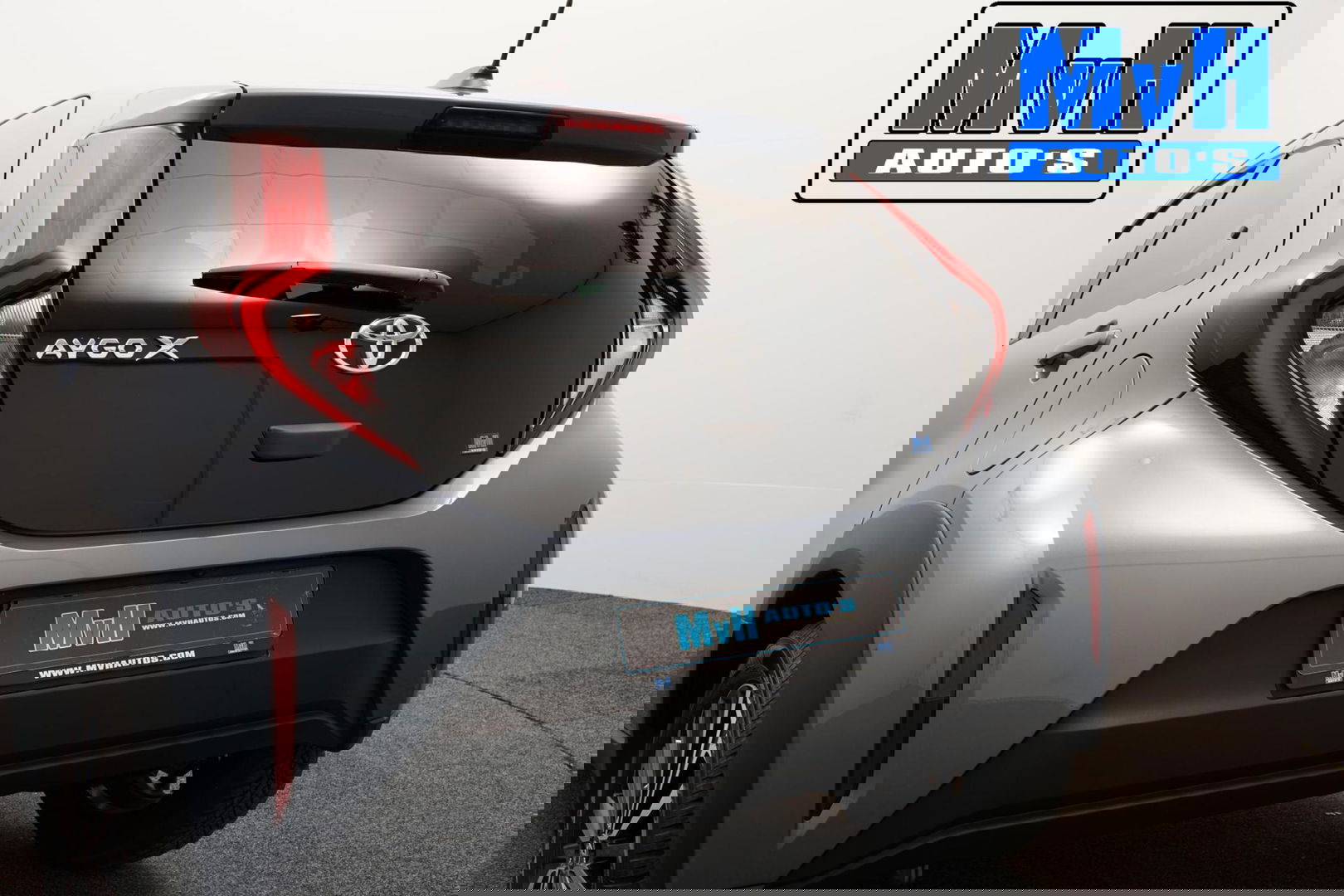 Toyota Aygo X 1.0 VVT-i MT Pulse|STOELVERWARMING|LED|DRCC|CLIMA