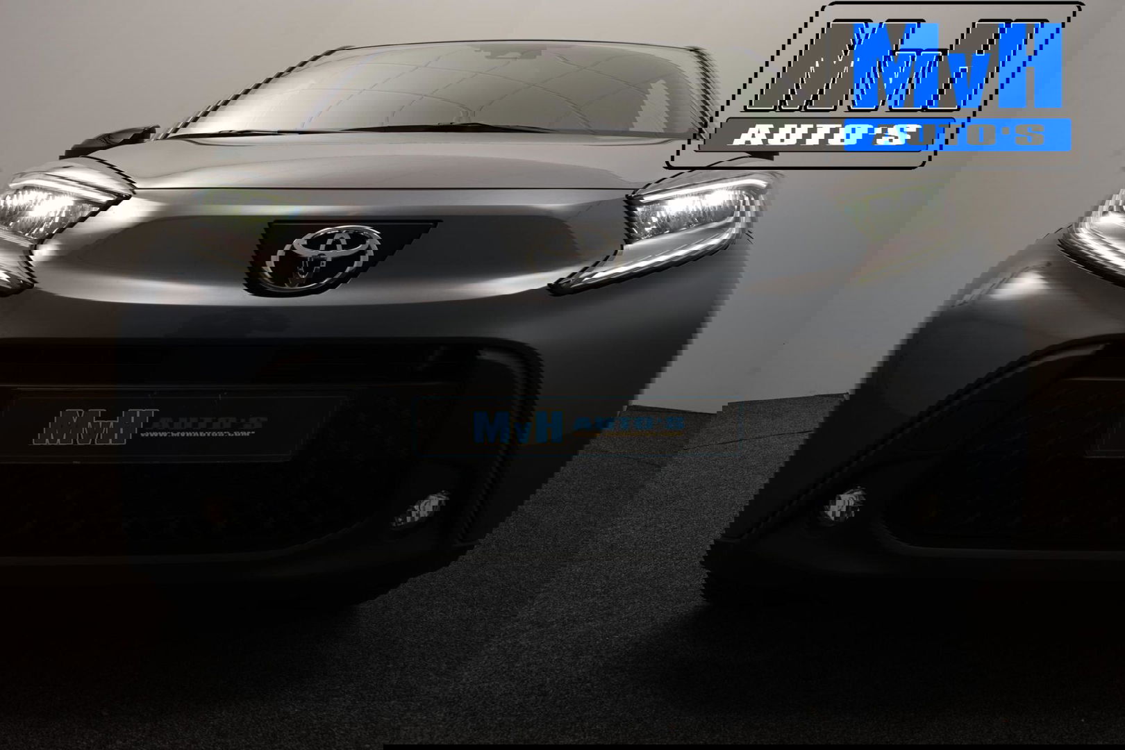 Toyota Aygo X 1.0 VVT-i MT Pulse|STOELVERWARMING|LED|DRCC|CLIMA