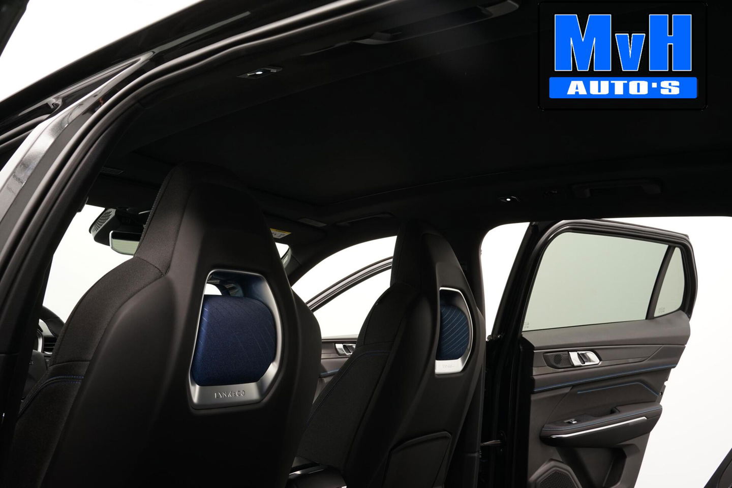 Lynk & Co 01 1.5 Hybride|FULL BLACK XL|ZWARTE.HEMEL|360ºCAM|