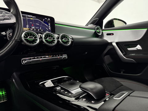 Mercedes-Benz CLA-Klasse AMG 35 4MATIC | Pano | Burmester | Sfeerverl. | Virtual | Camera | Cruise | Stoelverw. | Keyless