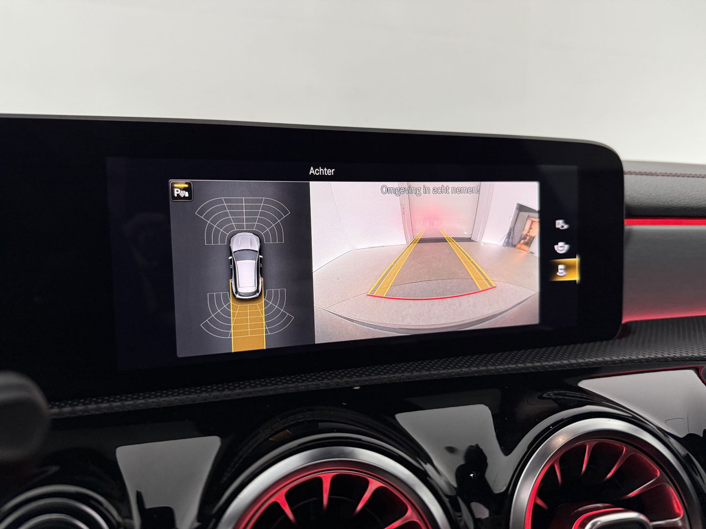 Mercedes-Benz CLA-Klasse AMG 35 4MATIC | Pano | Burmester | Sfeerverl. | Virtual | Camera | Cruise | Stoelverw. | Keyless