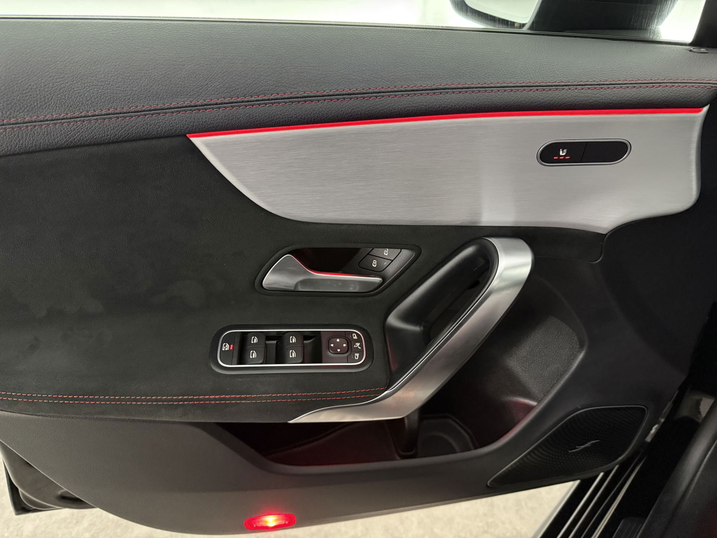 Mercedes-Benz CLA-Klasse AMG 35 4MATIC | Pano | Burmester | Sfeerverl. | Virtual | Camera | Cruise | Stoelverw. | Keyless