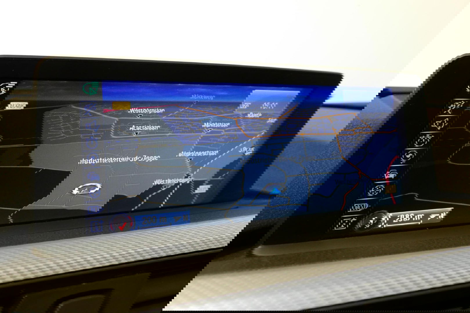 BMW 4 Serie Coupé 428i xDrive M Sport / Stoelverwarming / M Sport-chassis - adaptief onderstel / Navigatie / Climatronic / 19'' LMV / PDC / HiFi speakersysteem / Lederen bekleding / Bi-xenon koplampen / Grootlichtassistent / Sportbesturing variabel