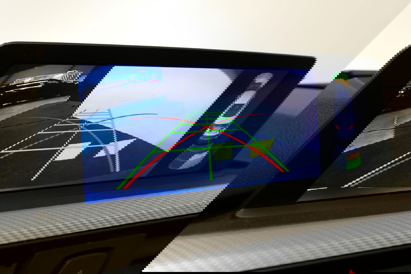 BMW 4 Serie Coupé 428i xDrive M Sport / Stoelverwarming / M Sport-chassis - adaptief onderstel / Navigatie / Climatronic / 19'' LMV / PDC / HiFi speakersysteem / Lederen bekleding / Bi-xenon koplampen / Grootlichtassistent / Sportbesturing variabel