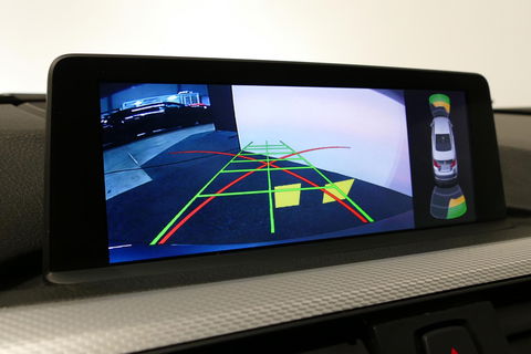 BMW 4 Serie Coupé 428i xDrive M Sport / Stoelverwarming / M Sport-chassis - adaptief onderstel / Navigatie / Climatronic / 19'' LMV / PDC / HiFi speakersysteem / Lederen bekleding / Bi-xenon koplampen / Grootlichtassistent / Sportbesturing variabel