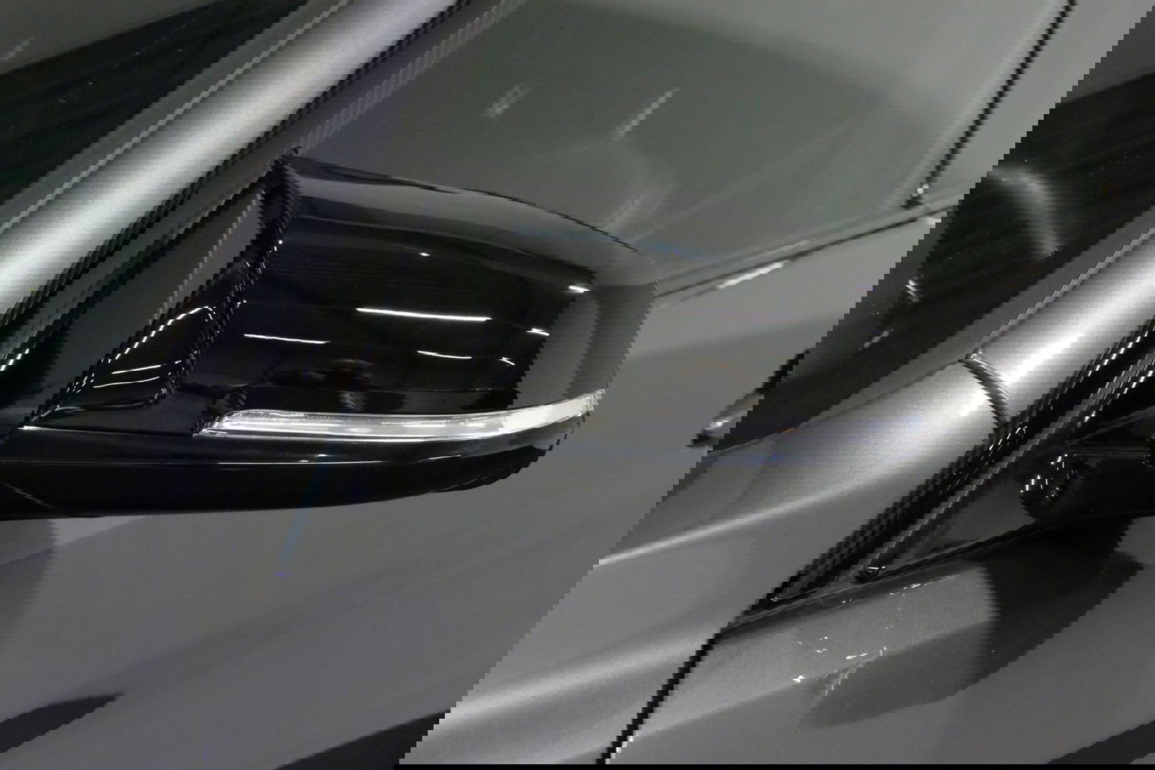 BMW 4 Serie Coupé 428i xDrive M Sport / Stoelverwarming / M Sport-chassis - adaptief onderstel / Navigatie / Climatronic / 19'' LMV / PDC / HiFi speakersysteem / Lederen bekleding / Bi-xenon koplampen / Grootlichtassistent / Sportbesturing variabel