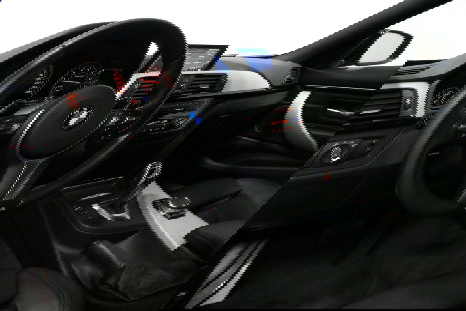 BMW 4 Serie Coupé 428i xDrive M Sport / Stoelverwarming / M Sport-chassis - adaptief onderstel / Navigatie / Climatronic / 19'' LMV / PDC / HiFi speakersysteem / Lederen bekleding / Bi-xenon koplampen / Grootlichtassistent / Sportbesturing variabel