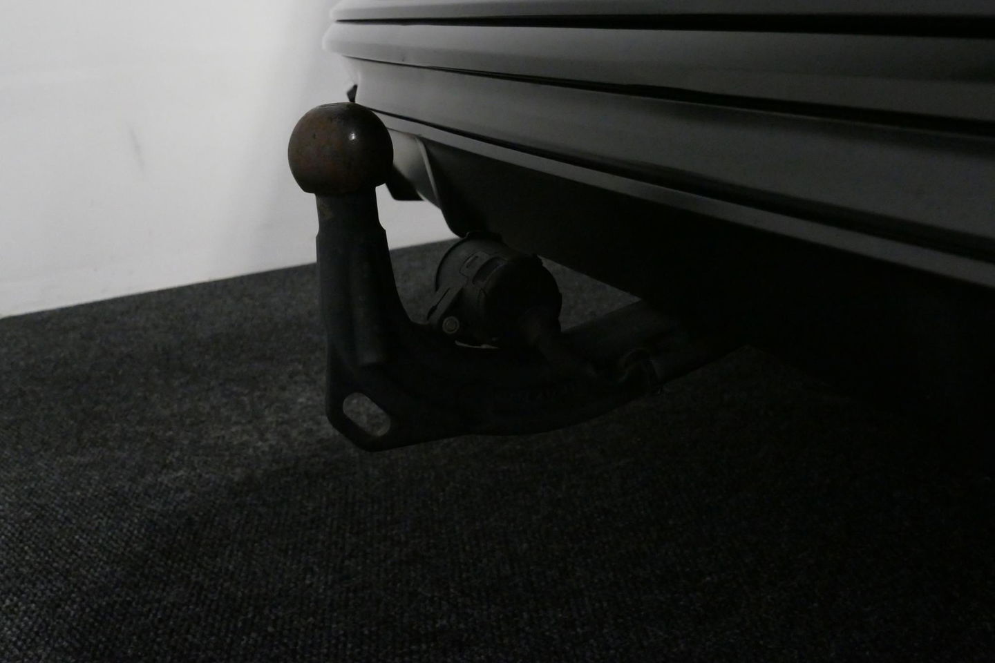 Audi Q8 60 TFSI e quattro Competition / S-Line / HD Matrix LED / Servosluiting / RS-Sportstoelen / Elektr. verstelbare voorstoelen / Head-Up Display / Stuur- & stoelverwarming / 360 graden camera / Bang & Olufsen Sound / Achterbank verwarming / 22'' LMV / Trekhaa